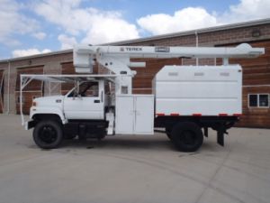 2001 GMC C6500, 52 FT. WORK HEIGHT TEREX HI RANGER MODEL BOOM / WILL BE READY IN 1 WEEK