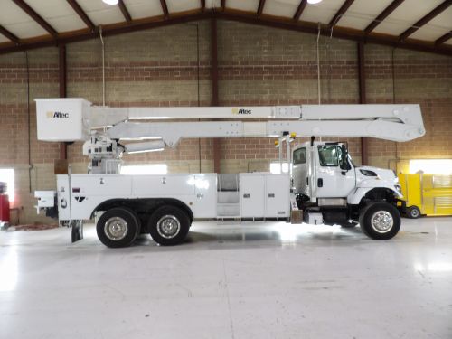 2009 INTERNATIONAL 7400 6X6, UTILITY BED , 82' WORK HEIGHT ALTEC A77T MODLE BOOM 