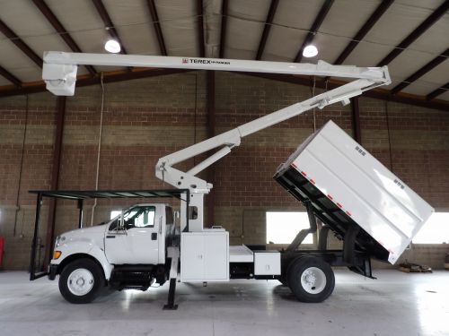 2010 FORD F750, 11' SOUTCO FORESTY BODY, 60' WORK HEIGHT TEREX XT55 MODEL BOOM