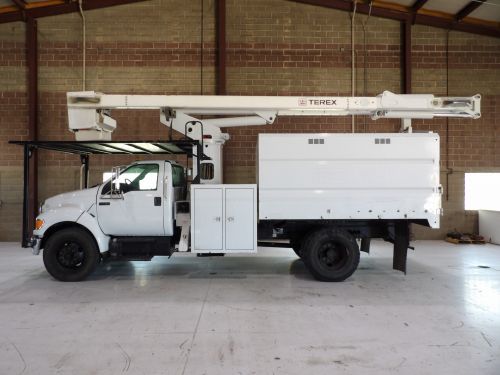 2011 FORD F750, 11' SOUTHCO FORESTRY BODY, 65' WORK HEIGHT TEREX HI-RANGER XT 60 ELEVATOR MODEL BOOM 