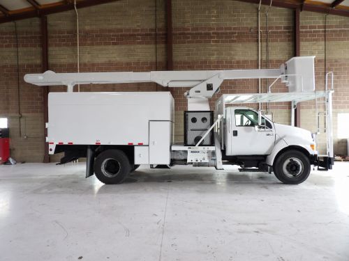 2009 FORD F750, 11' SOUTHCO FORESTRY BODY, 75' WORK HEIGHT VERSALIFT VO270EREV ELEVATOR MODEL BOOM