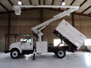 2010 FORD F750, FORESTRY BODY, 60' WORK HEIGHT ALTE LRV-55 MODEL BOOM