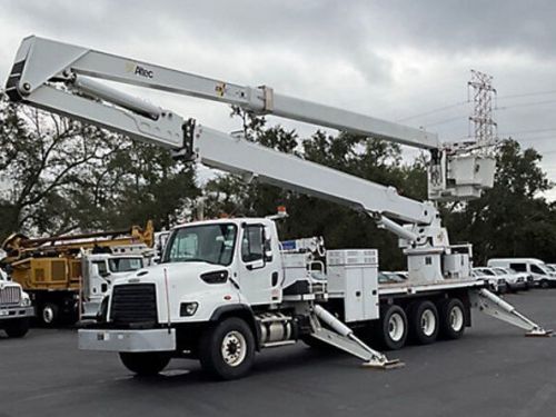 2015 FREIGHTLINER 114SD TRI-AXEL, FLATBED, 125' WORK HEIGHT ALTEC HL125 REAR MOUNT MODEL BOOM