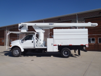 versalift bucket truck
