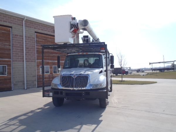 Heavy Duty Bucket Trucks
